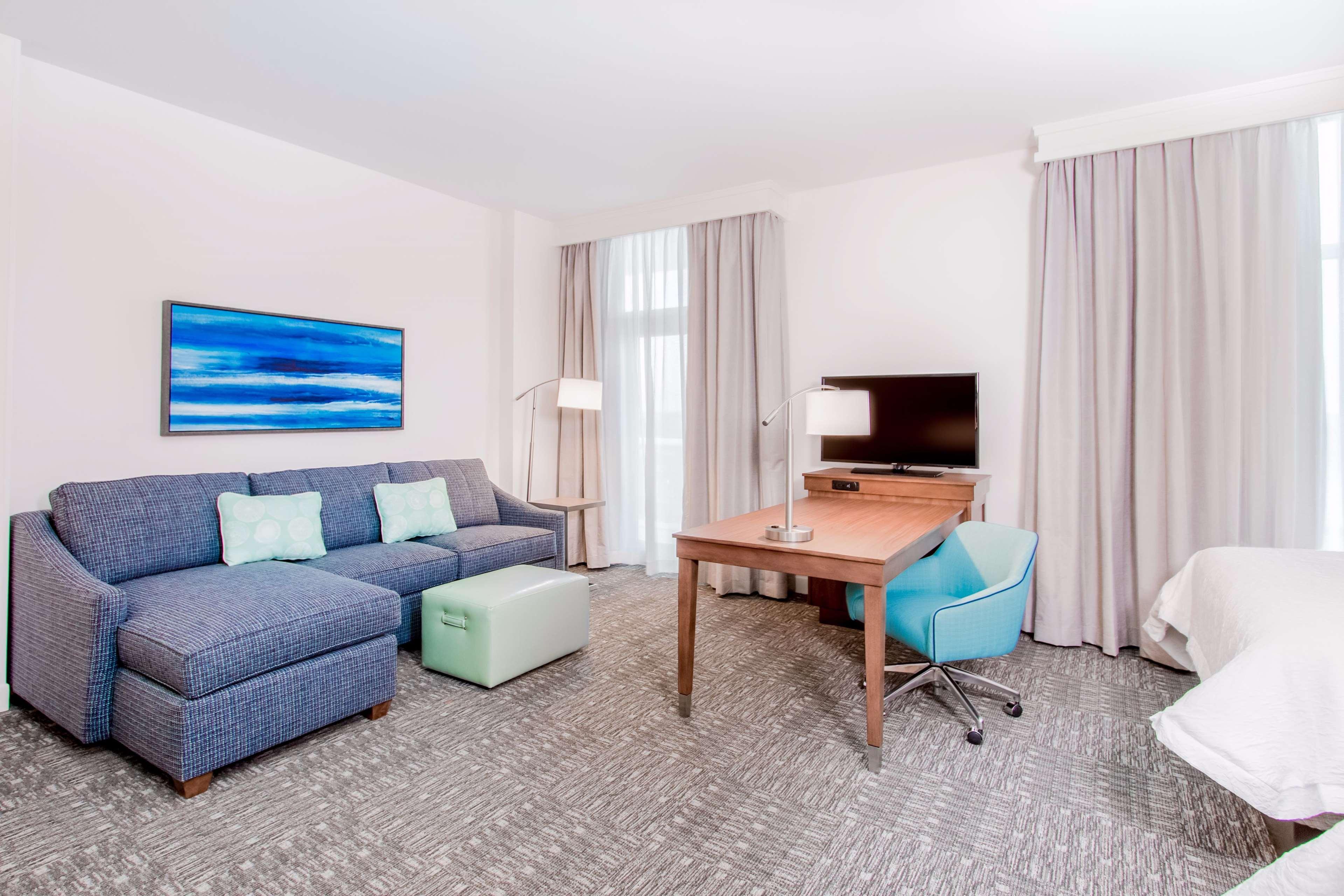 Hampton Inn & Suites Panama City Beach-Beachfront Exterior foto