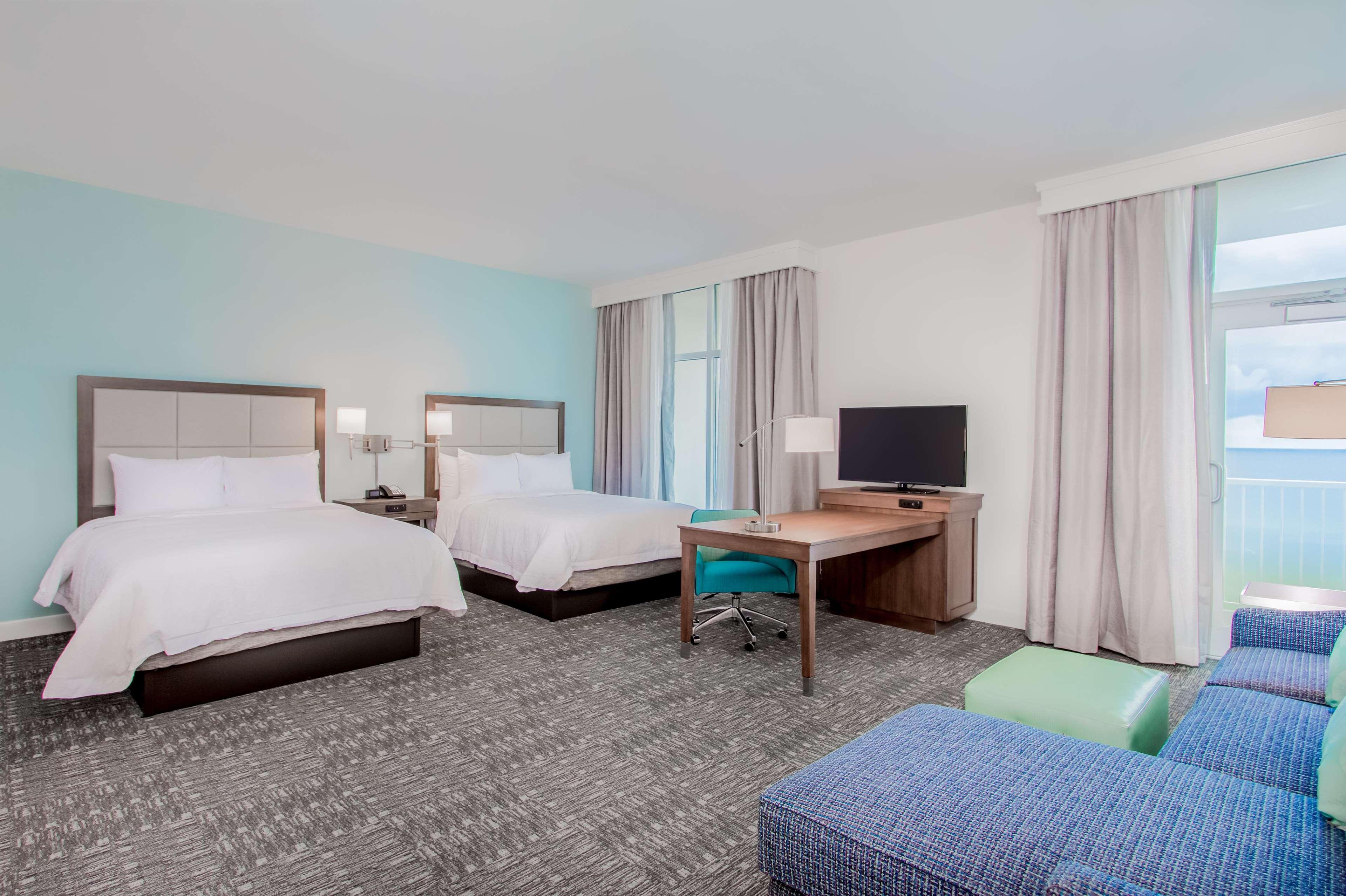 Hampton Inn & Suites Panama City Beach-Beachfront Exterior foto
