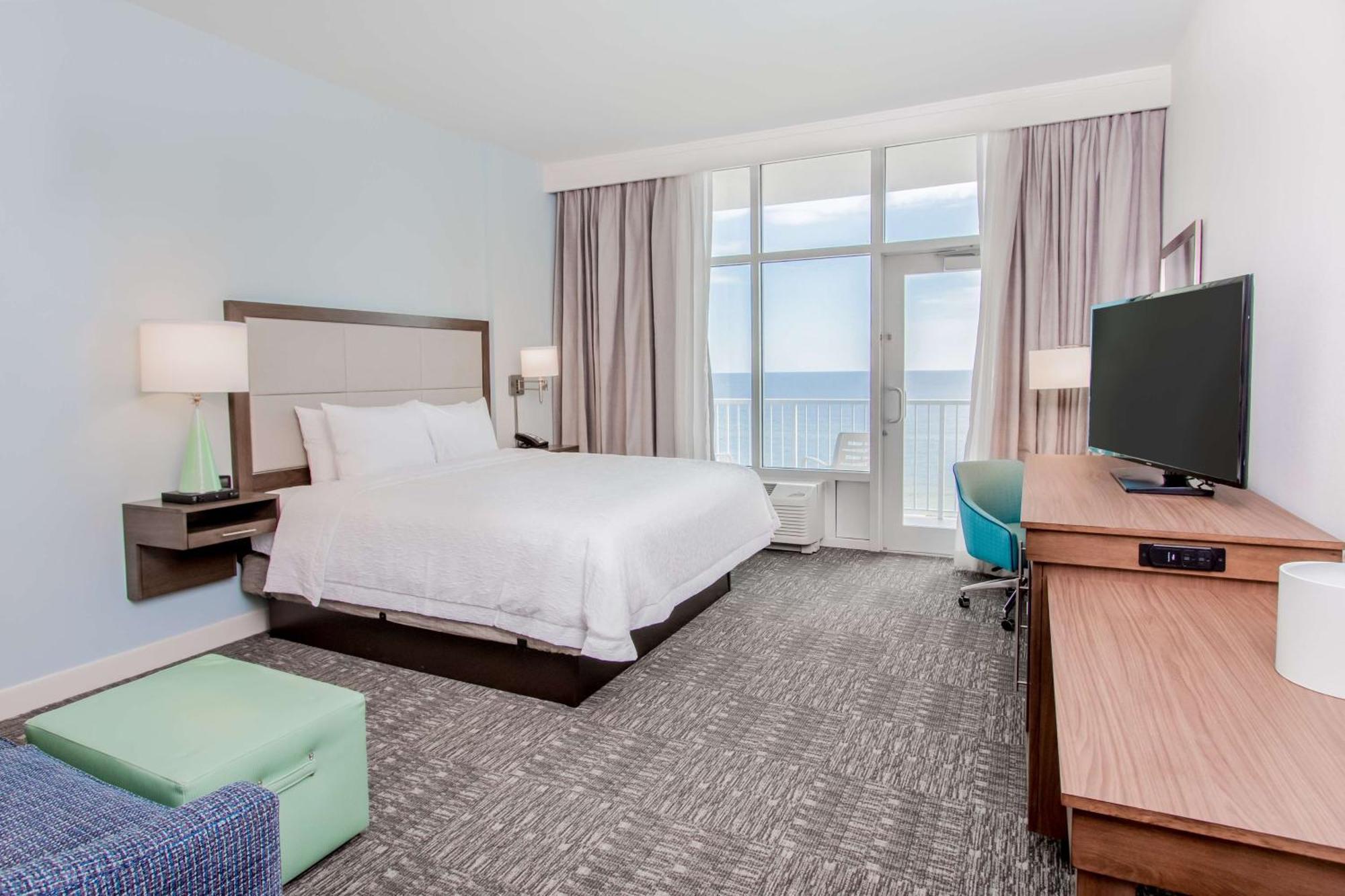 Hampton Inn & Suites Panama City Beach-Beachfront Exterior foto